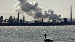 hi-hamilton-smokestack