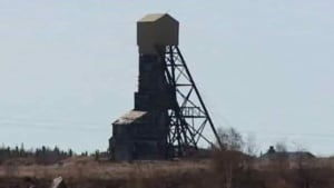 hi-giant-mine-tower-1105