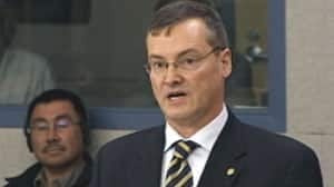 mi-keith-petersen-nunavut-justice-minister