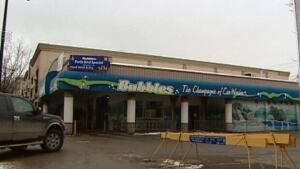 li-bubbles-car-wash