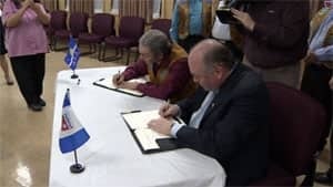 mi-tlicho-devolution-signing