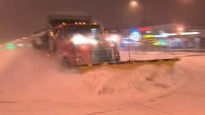hi-snow-plow-852-4col