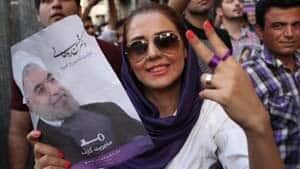si-woman-iran-04590163