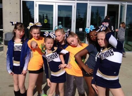 li-cheer-face
