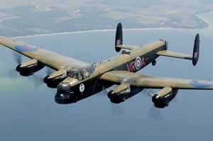 300px-lancaster-bomber