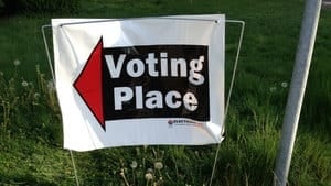 hi-bc-130509-voting-sign-4col