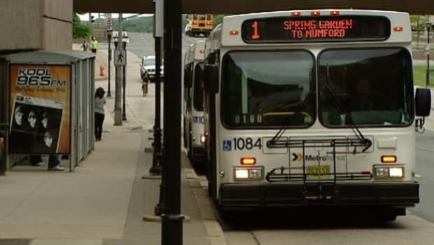 ns-hi-metro-bus-852-8col