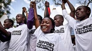 si-odinga-supporters-300-ap-04143826