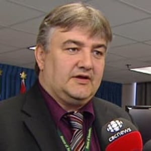 nl-murphy-george-20120503