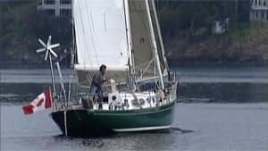 mi-bc-130902-glenn-wakefield-sailor-departs-victoria-1