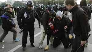 si-300-french-protester-arrested