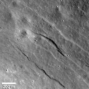 sm-300-lunar-graben-nasa