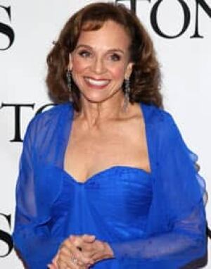 valerie-harper-220-04094808
