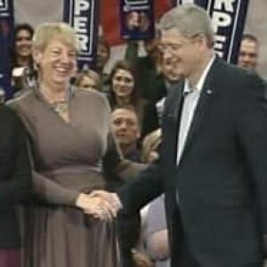 nl-dunderdale-harper-201103