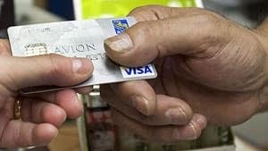 mi-credit-card300-cp0185922