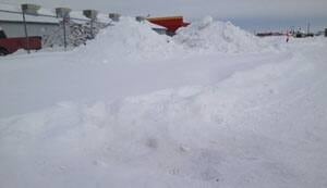 mi-bodies-snow-pa