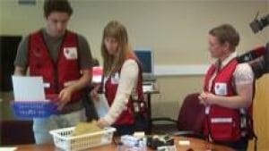 red-cross-volunteers-220