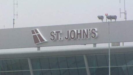 li-airport-fog-20120506
