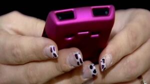 hi-nb-texting-injuries