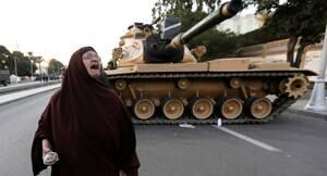 ii-egypt-woman-tank-dec18