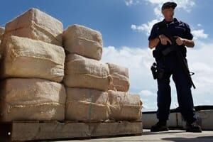 drug-officer-300