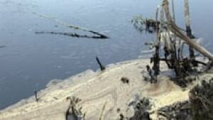 si-oil-spill-cp02776104