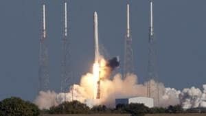 ii-spacex-falcon-300-rtxvj8