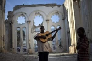 si-300-haiti-cathedral-guitarist-cp