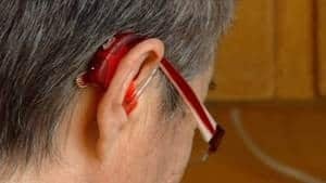 hi-hearing-aid-1302-4col