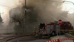 hi-bc-130217-burnaby-fire1-4col