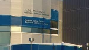 mi-iqaluit-nunavut-courthouse