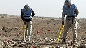 iraq-mines-300-rtr3apyn
