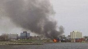 hi-ns-cb-yacht-fire-3col