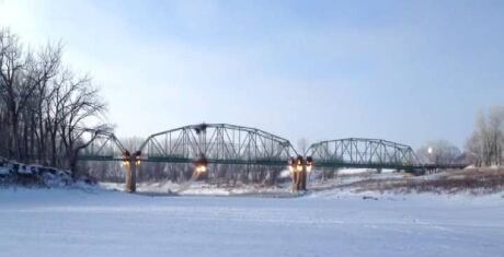 li-bridge-explosion1