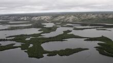 hi-mackenzie-river-852-7237
