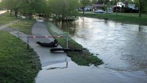 mi-neebing-river-300