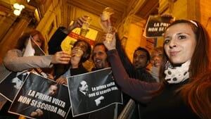 si-italians-berlusconi-rtr3