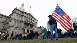 si-michigan-right-to-work-300-ap--03713357
