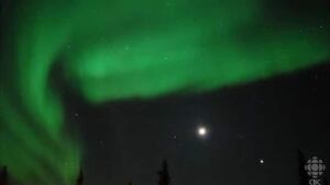 hi-northern-lights-201203228