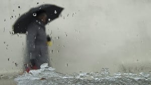 hi-snow-rain-02198837