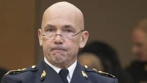 hi-bob-paulson-852-2042847-4col