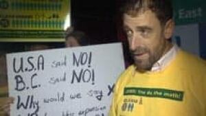 si-nb-castilla-protest-220