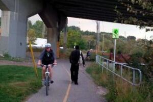 bike pathways calgary