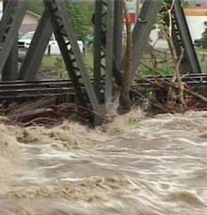 high river cp bridge flood