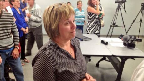 nl-li-eaton-linda-chaisson-corner-brook-councillor-election-night-20130924