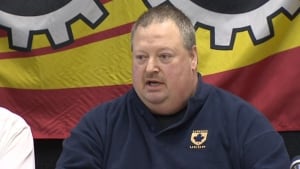 nl-david-james-defence-workers-union-20130926
