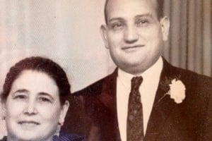 couple-300