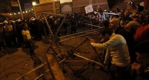 ii-cairo-wire-protesters