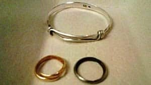mi-bc-121207-beating-victim-jewelry