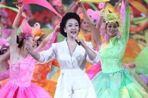 getty-peng-liyuan-300
